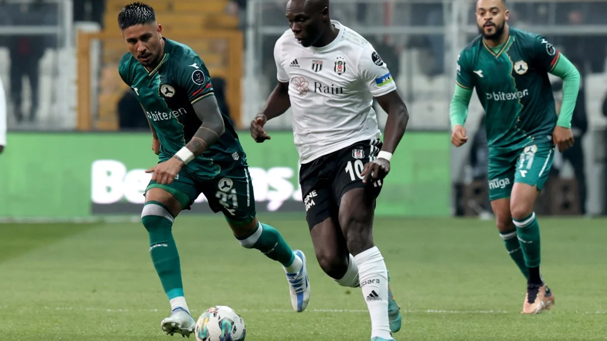 Aboubakar Kartal’ı uçurdu