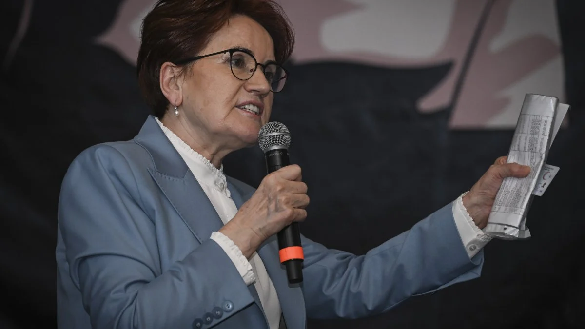 Akşener, partisinin iftar yemeğinde konuştu