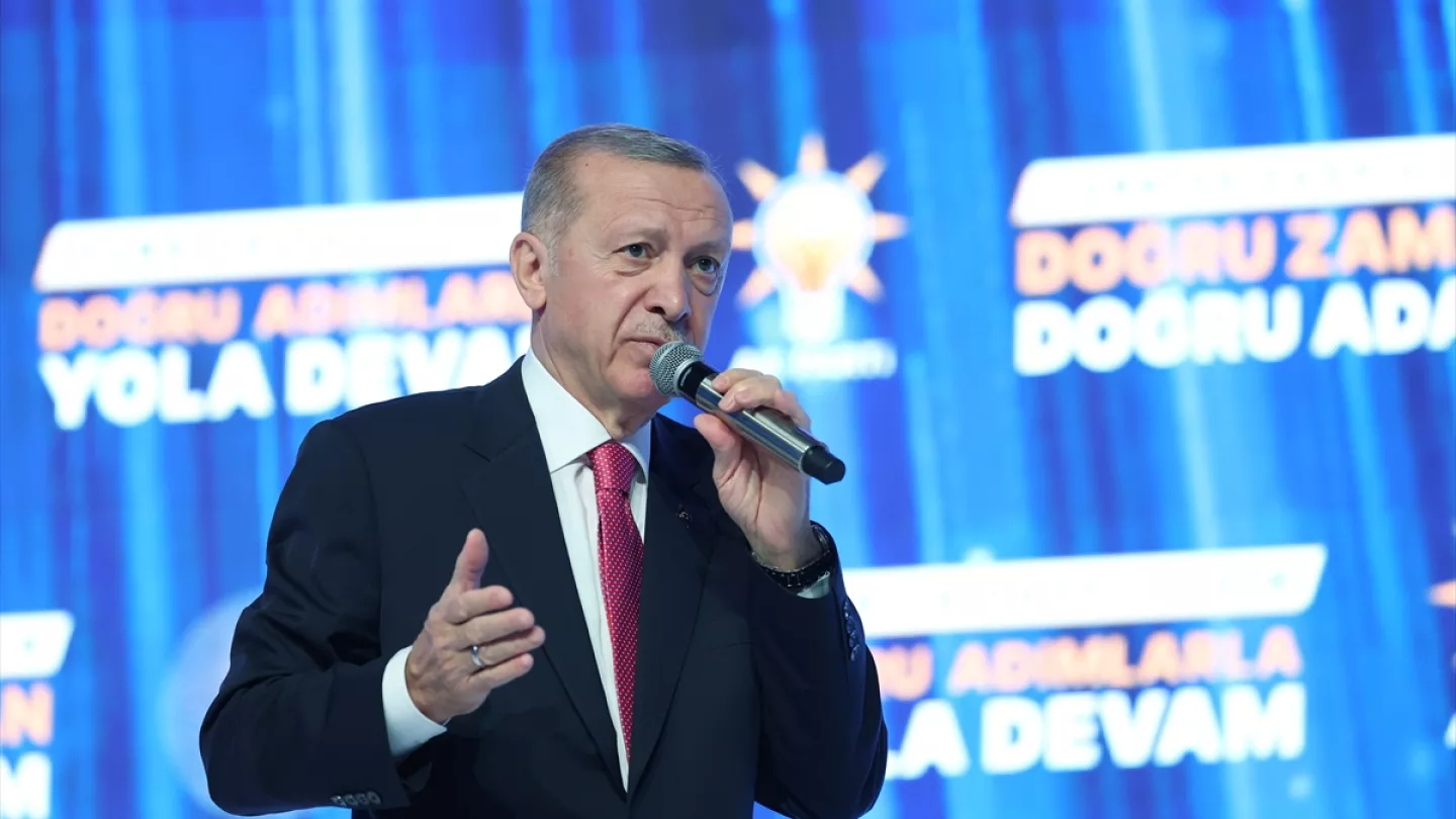 Erdoğan AK Parti’nin Seçim Beyannamesini açıkladı