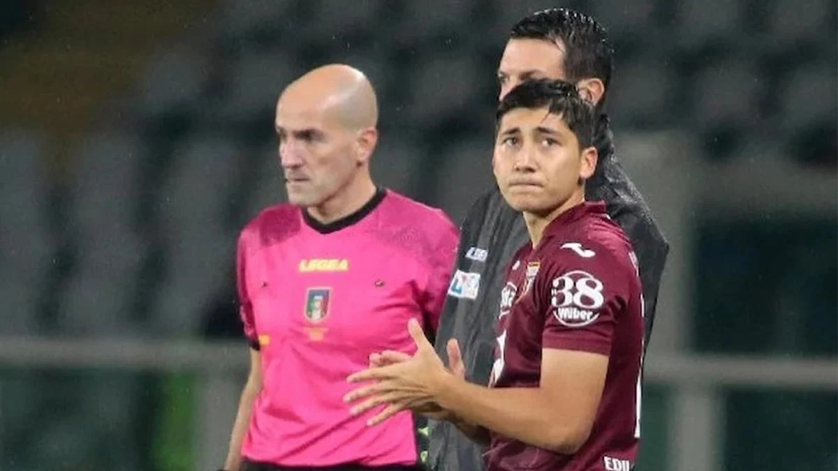 Hocası, Emirhan İlkhan’ı unuttu!