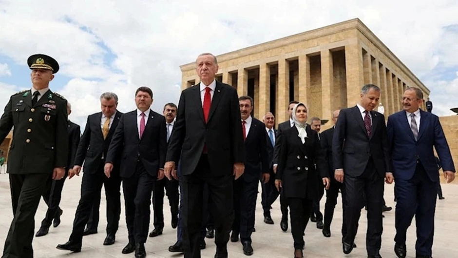 Cumhurbaşkanı Erdoğan A takımını değiştirmedi