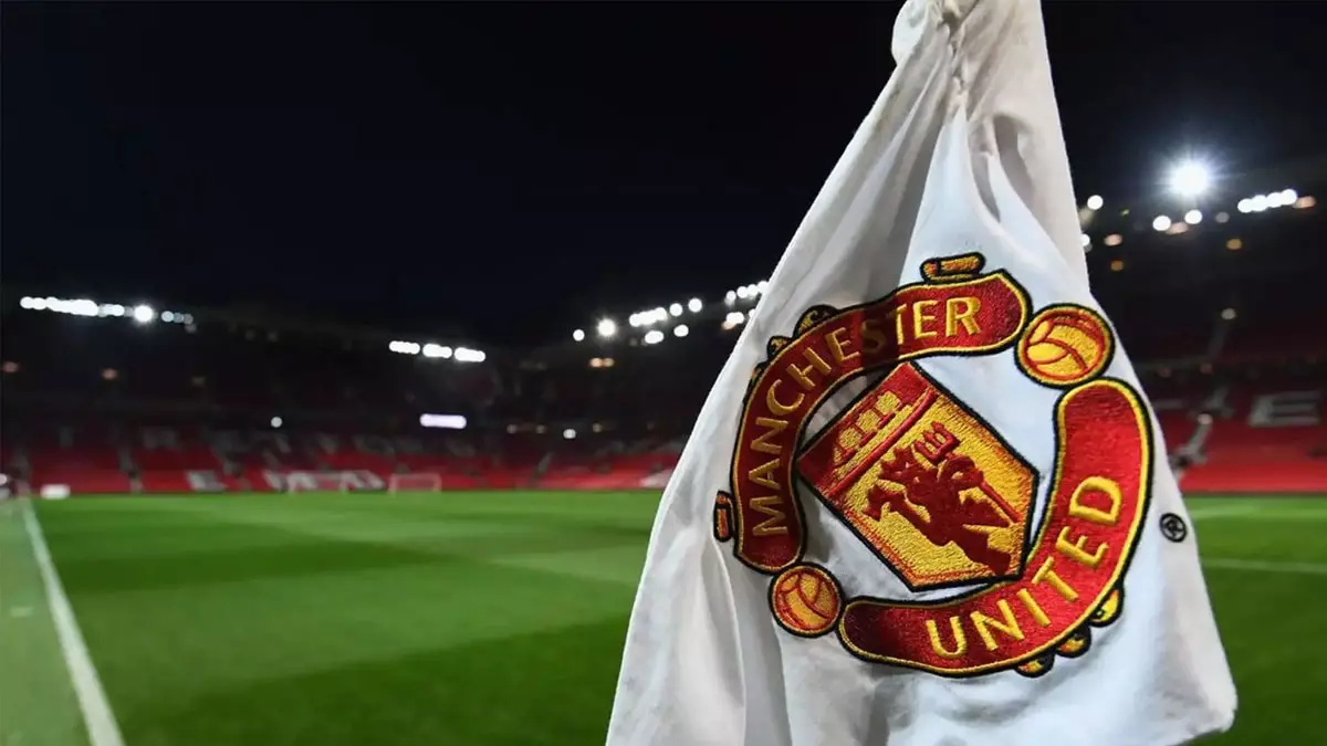 ManU’dan tarihi borç!