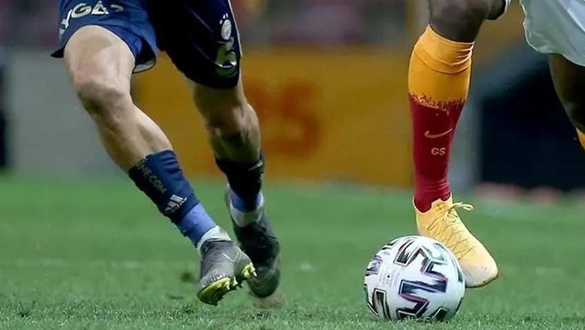 Yapay zeka Fenerbahçe-Galatasaray derbisinin skorunu açıkladı!