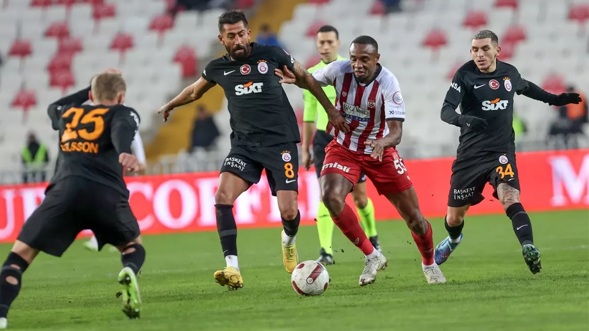 Galatasaray Sivas’ta buz kesti! 