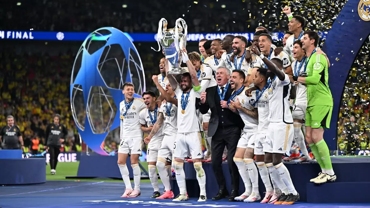 Real Madrid’in 4 yıldızı Şampiyonlar Ligi tarihine geçti!