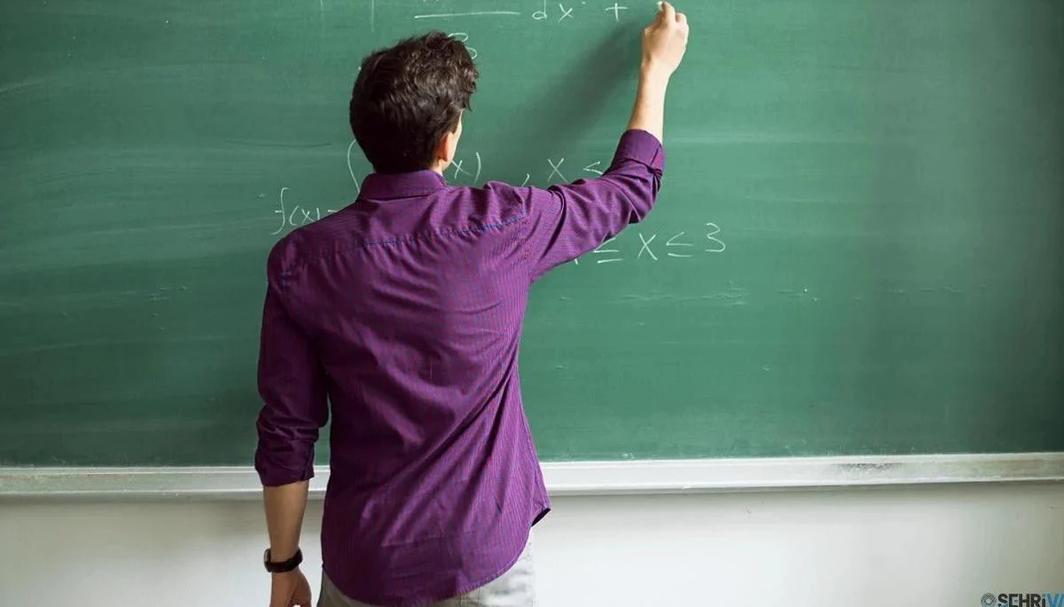 Öğretmen olmanın şartları değişiyor!