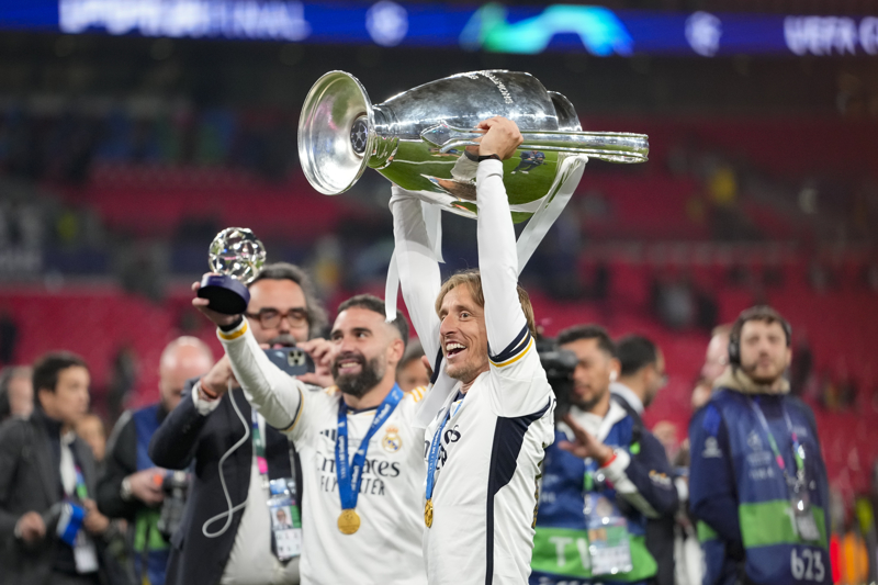  Luka Modric’in geleceği netleşiyor