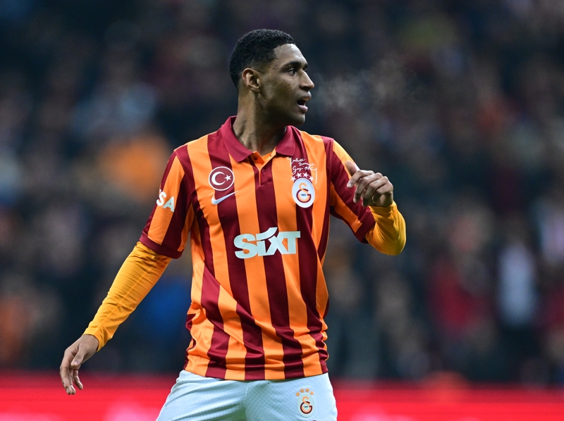 Galatasaray,Tete ile yollarını ayırıyor