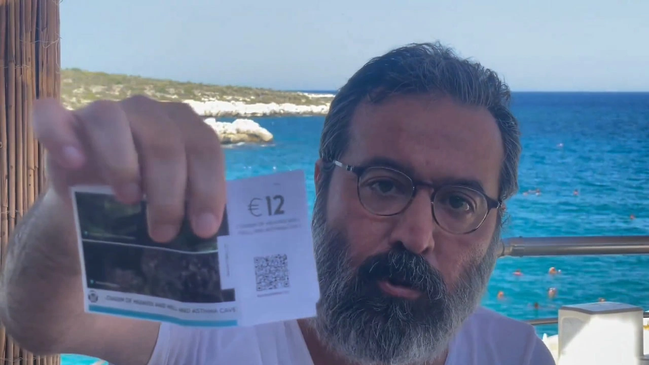 Ünlü oyuncu isyan etti