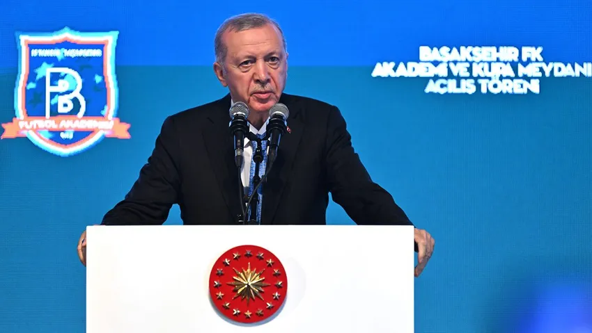 Erdoğan: Futbolda husumet ve holiganlık sporun ruhuna zarar verir