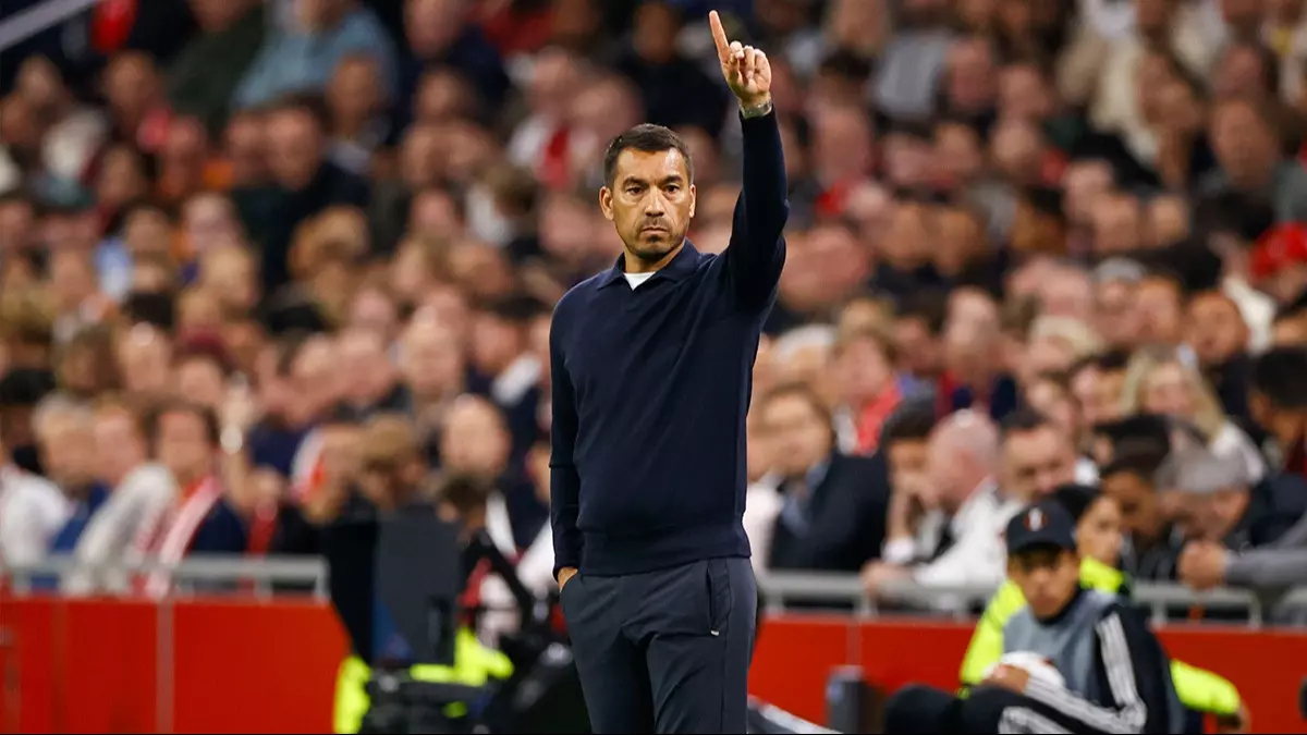 Giovanni van Bronckhorst tepkilerin odağı oldu