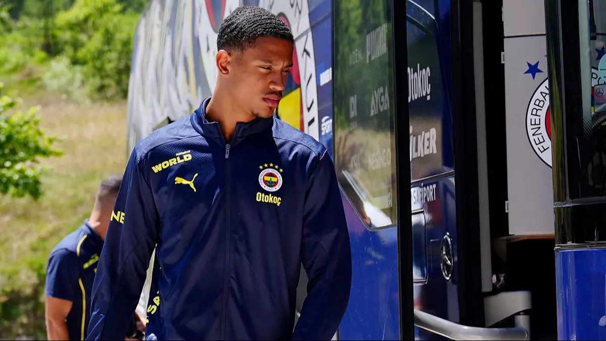 Performansı büyük beğeni topluyor!