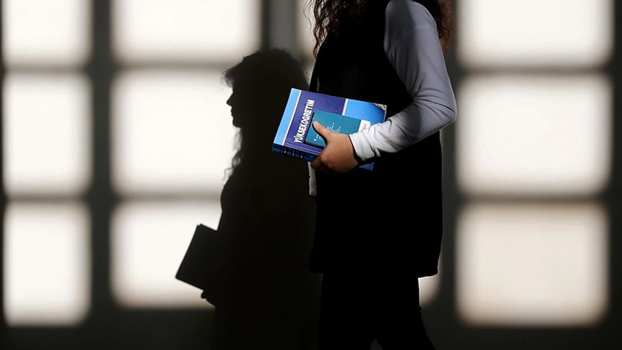 YÖK’ten üniversite öğrencilerine uyarı