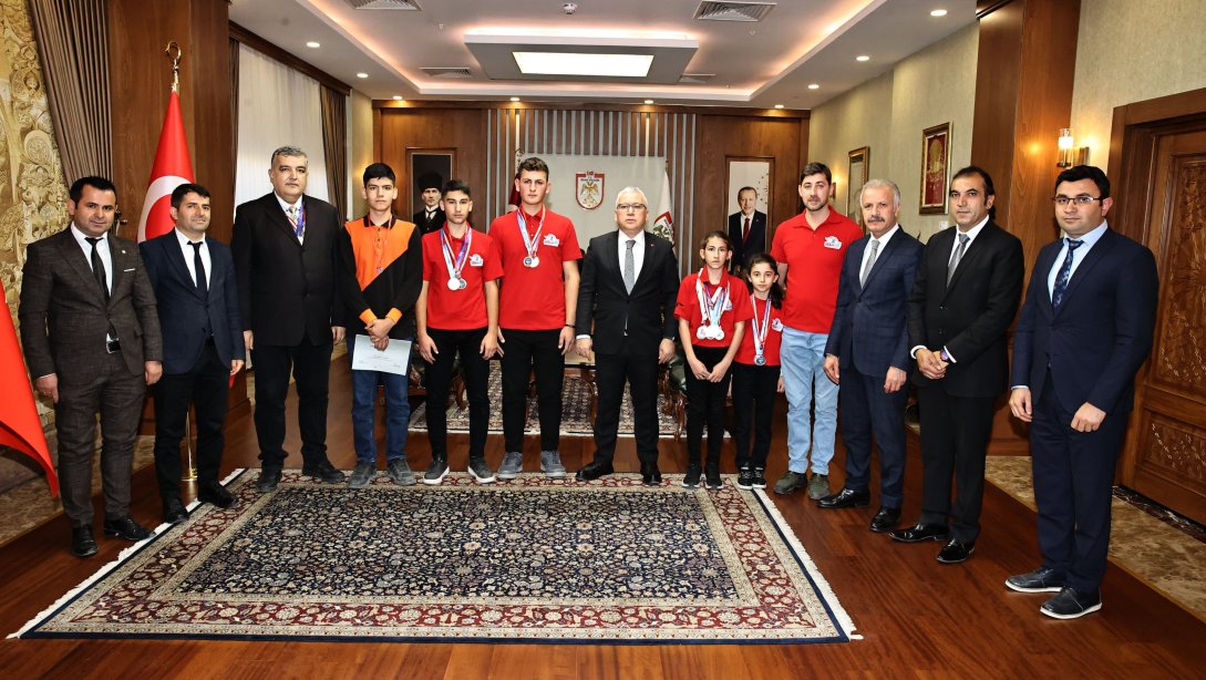 MEB Robot Yarışmasında Sivas Rüzgarı