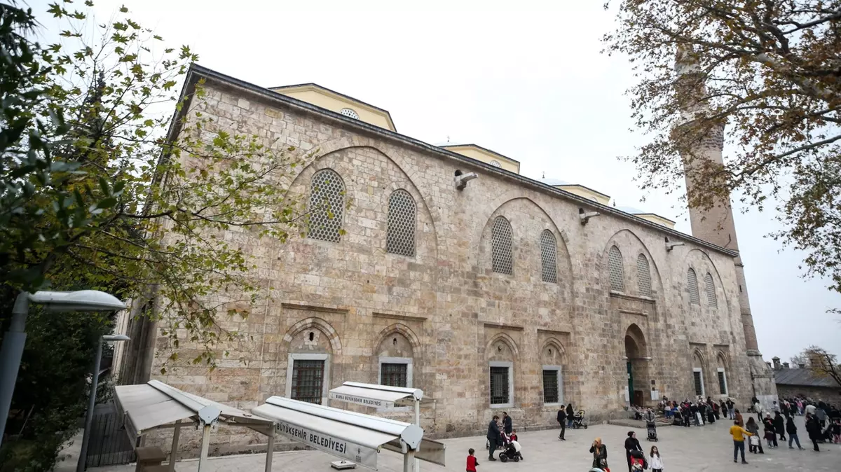 CHP’li Belediye’den tepki çeken camii kararı