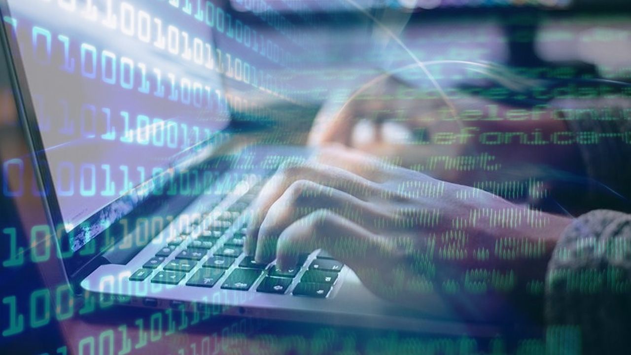 Fenomenler ırkçılığı körüklüyor!