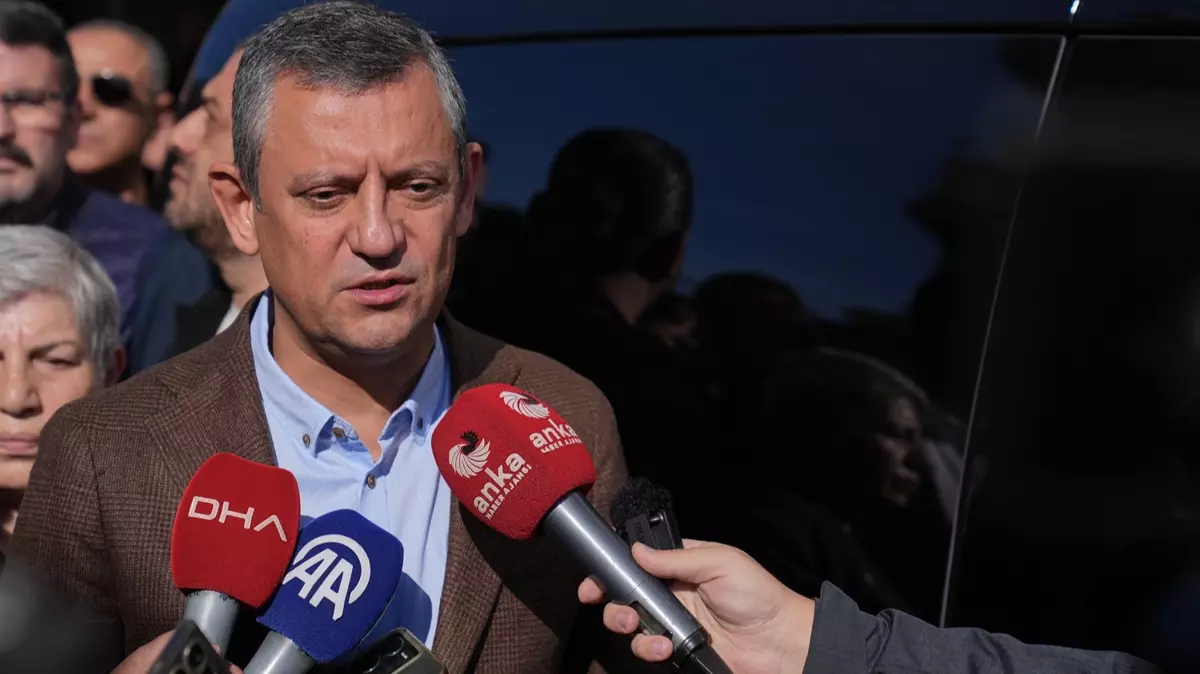 CHP’de kurultay fitili ateşlendi!