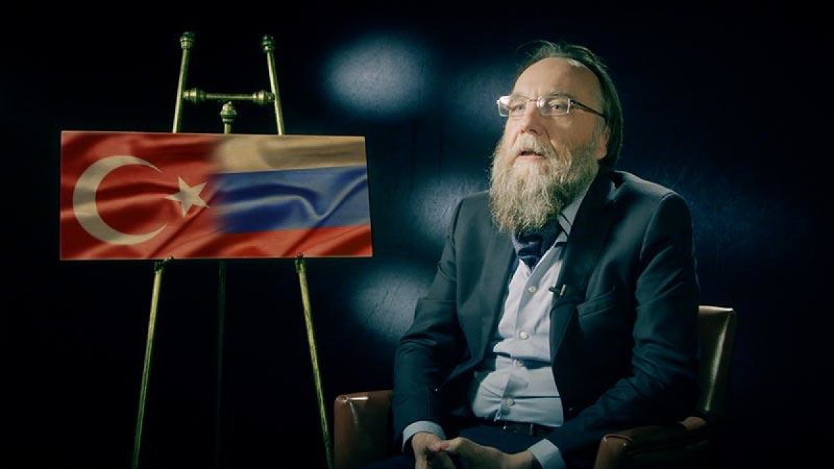 Aleksandr Dugin: Batı Türkiye’yi kaybetmekten korkuyor