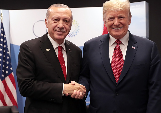 Trump’tan Erdoğan’a Övgü