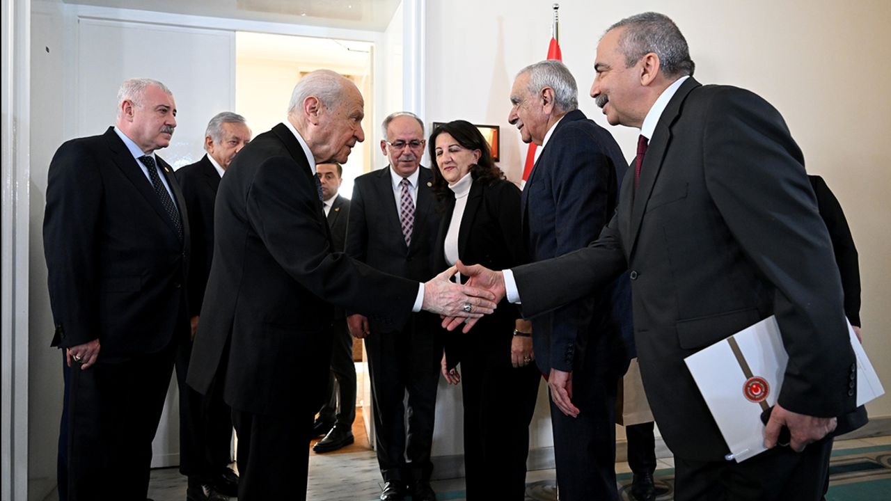 DEM – Bahçeli görüşmesinde neler yaşandı?