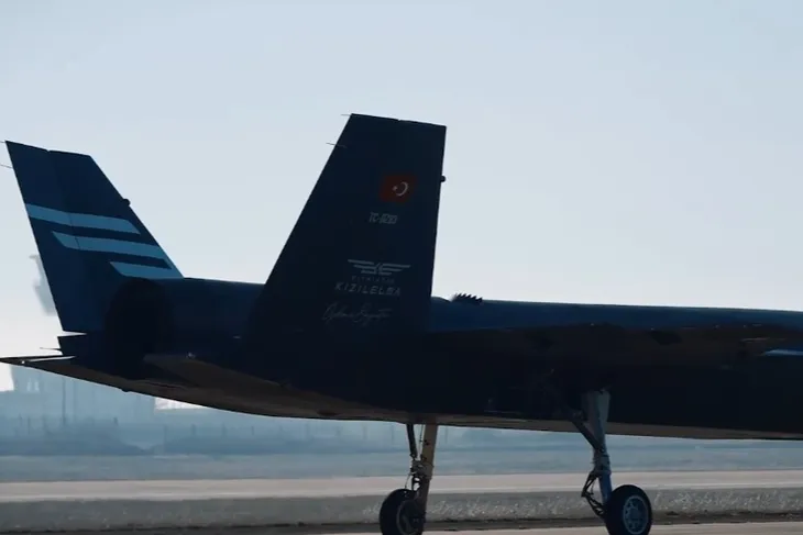 KIZILELMA, bir uçuş testini daha başarıyla tamamladı