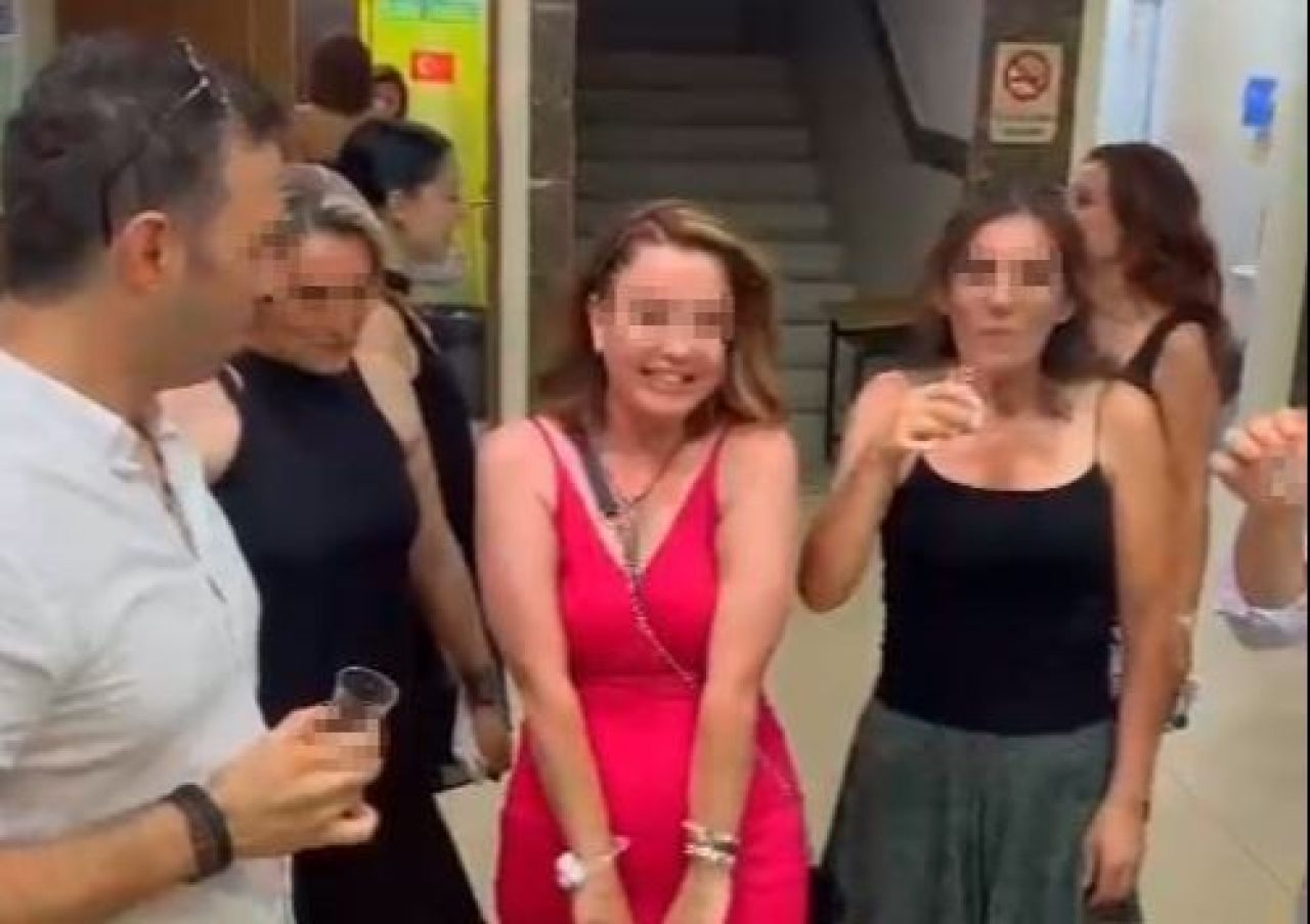 Okulda alkol alan öğretmenler görevden uzaklaştırıldı