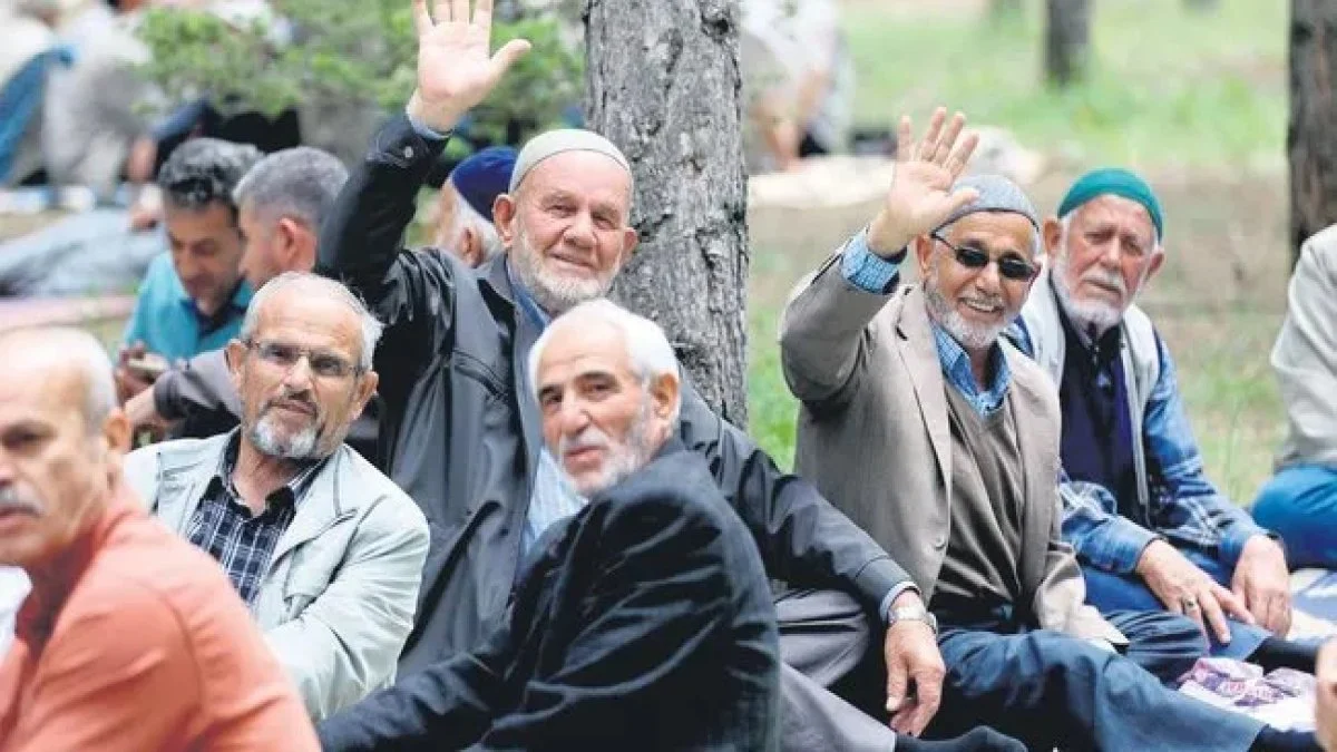 Türkiye’de yaşlıların 64,1’i mutlu