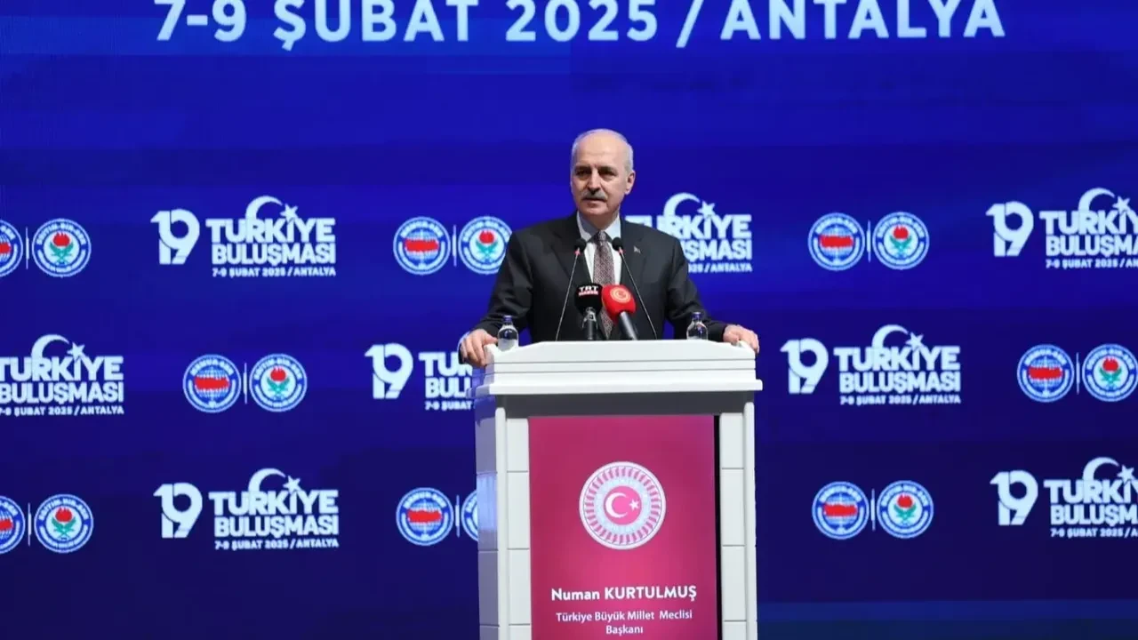 Numan Kurtulmuş: Filistin satılık kupon arazi değil!