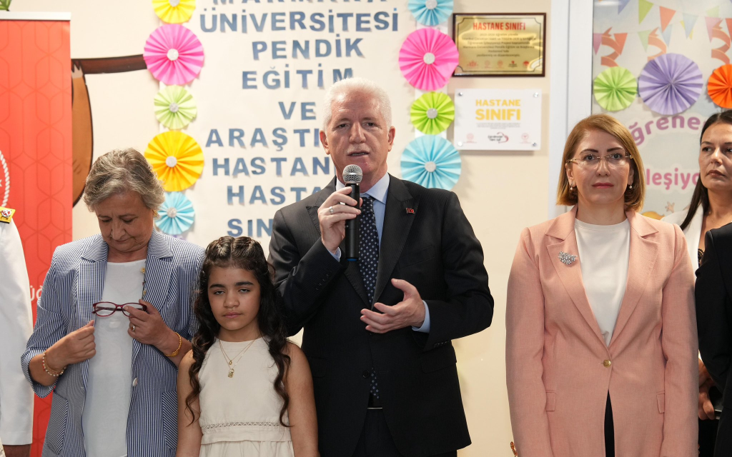 Pendik Eğitim ve Araştırma Hastanesi’nde hastane sınıfı açıldı