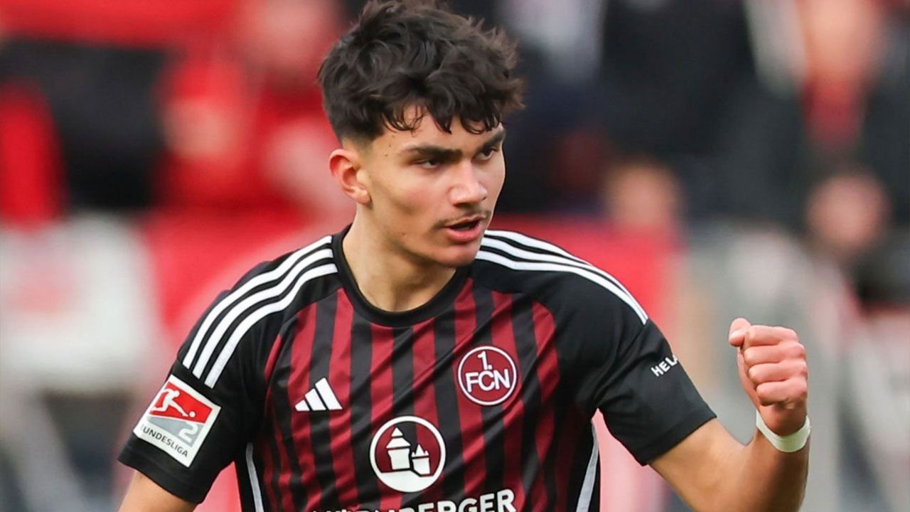 Can Uzun şov yaptı