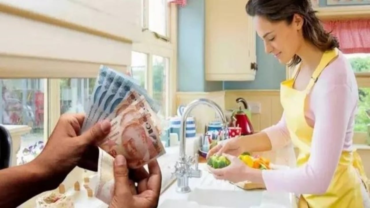 Ev kadınlarına erken emeklilik için tarih verildi