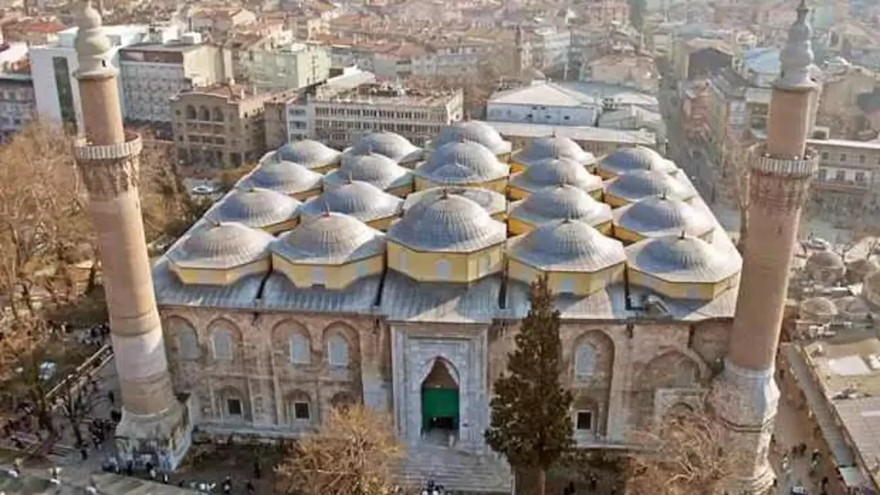 Bursa Ulu Camii’nin Gizemli Tarihi