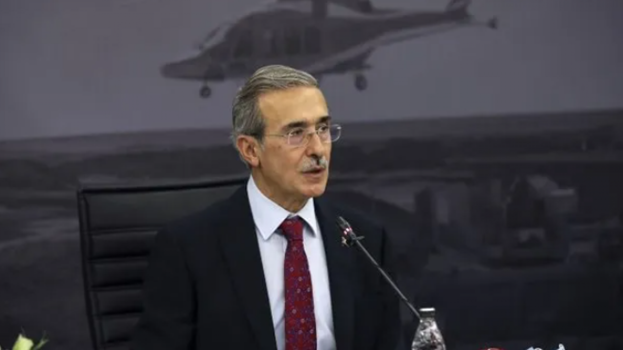 İsmail Demir görevinden istifa etti! 