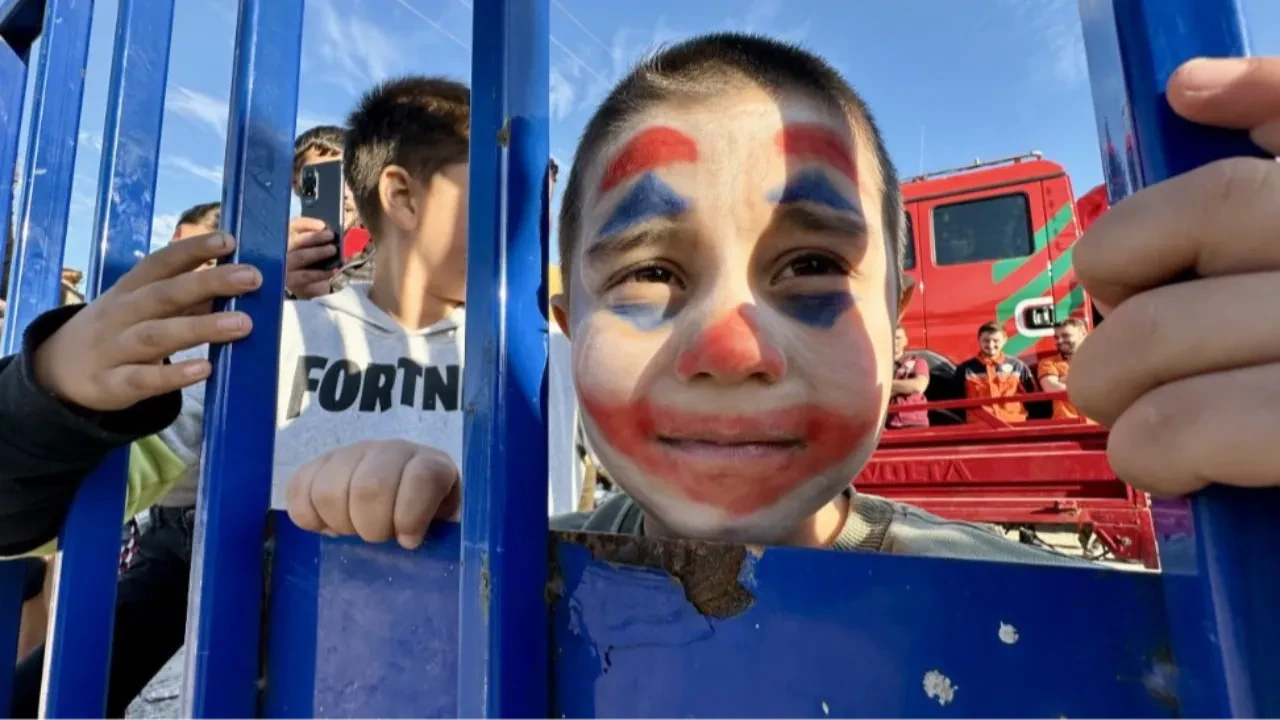 Sağlık Bakanlığından yüz boyalarına karşı uyarı!