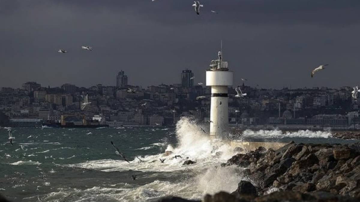 İstanbul Valiliği’nden fırtına uyarısı!