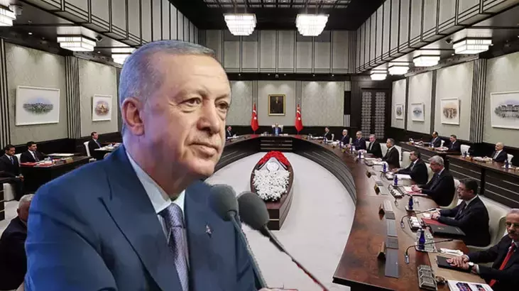 Gözler yapılacak kabine değişikliğinde…