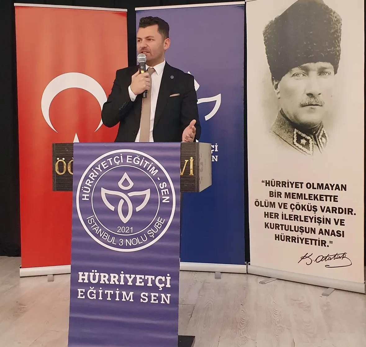 MEB Öğretmenlerimizi Derslerinden Alıkoyan Angarya İşlere Son Vermeli!