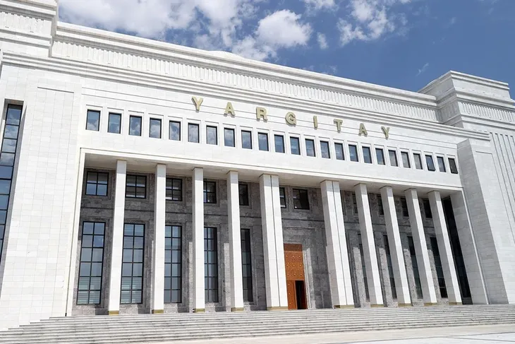 Yargıtay’dan aldatılan eşleri üzecek karar…