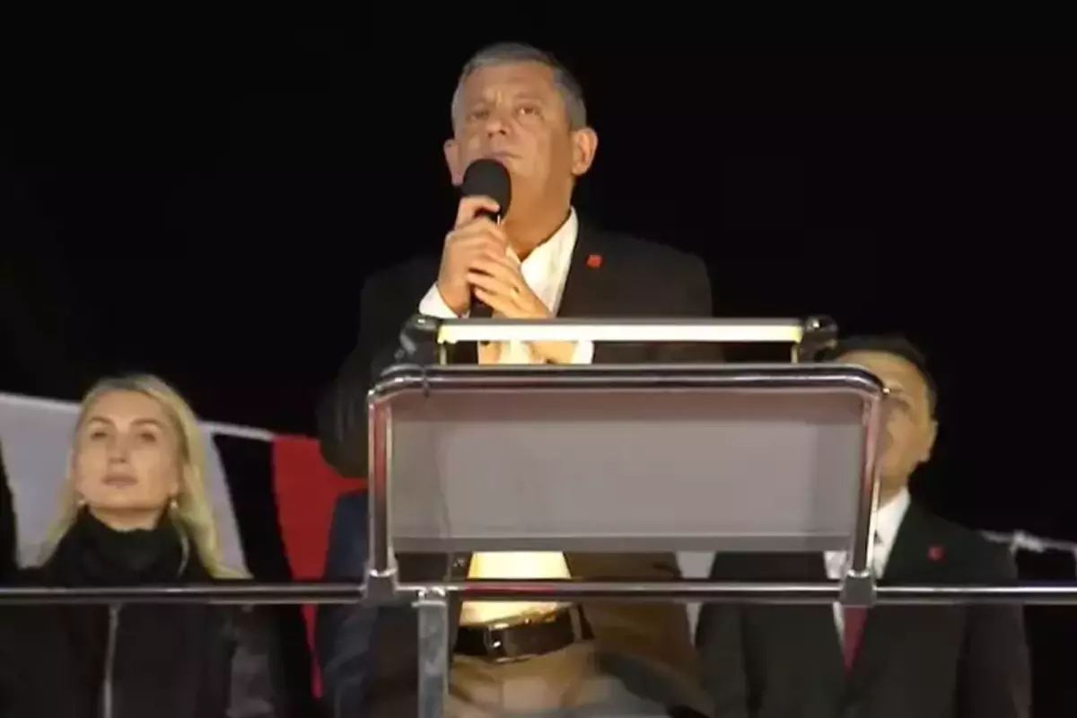 Özgür Özel’den Yavaş’ın istifasına ilk açıklama