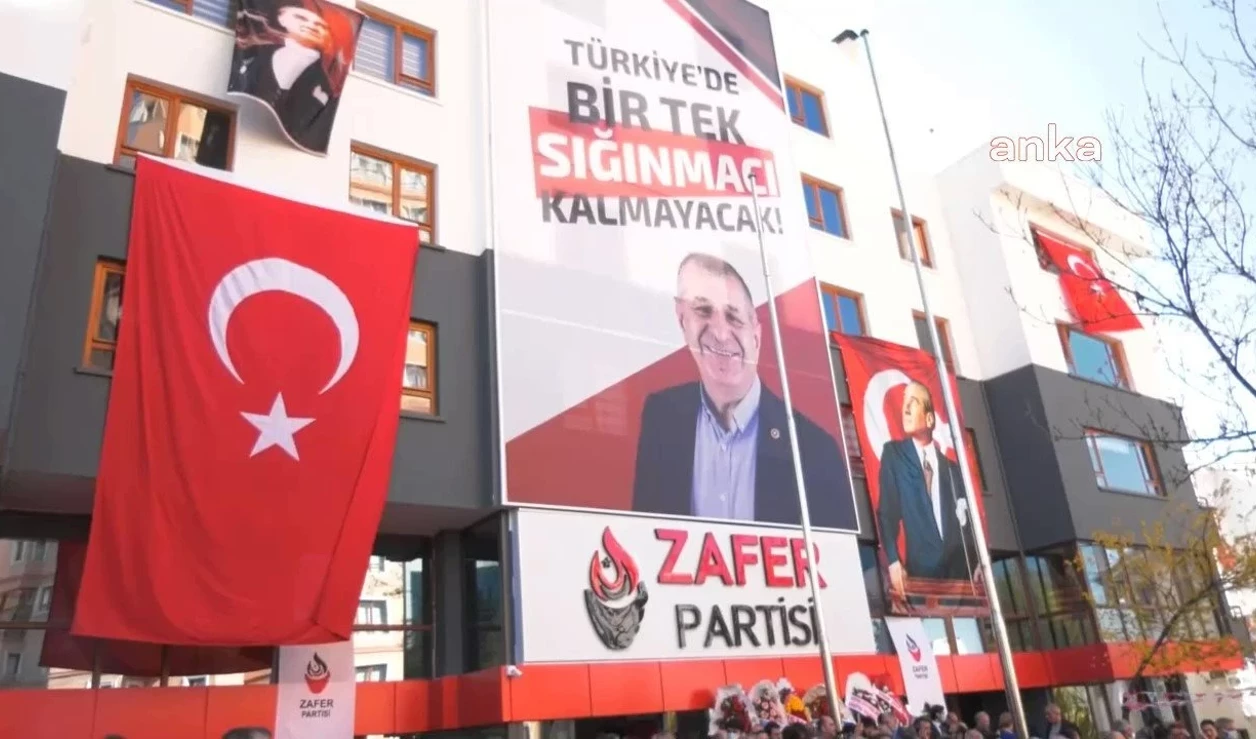 Zafer Partisi Çanakkale teşkilatında istifa depremi