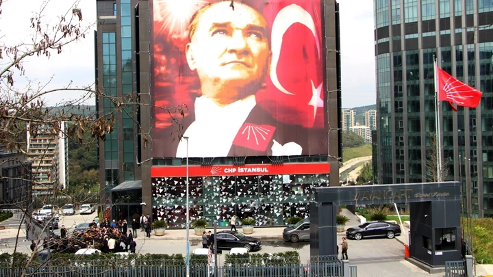 Savcılıktan CHP İstanbul İl Başkanlığı binasına el konulması talebi