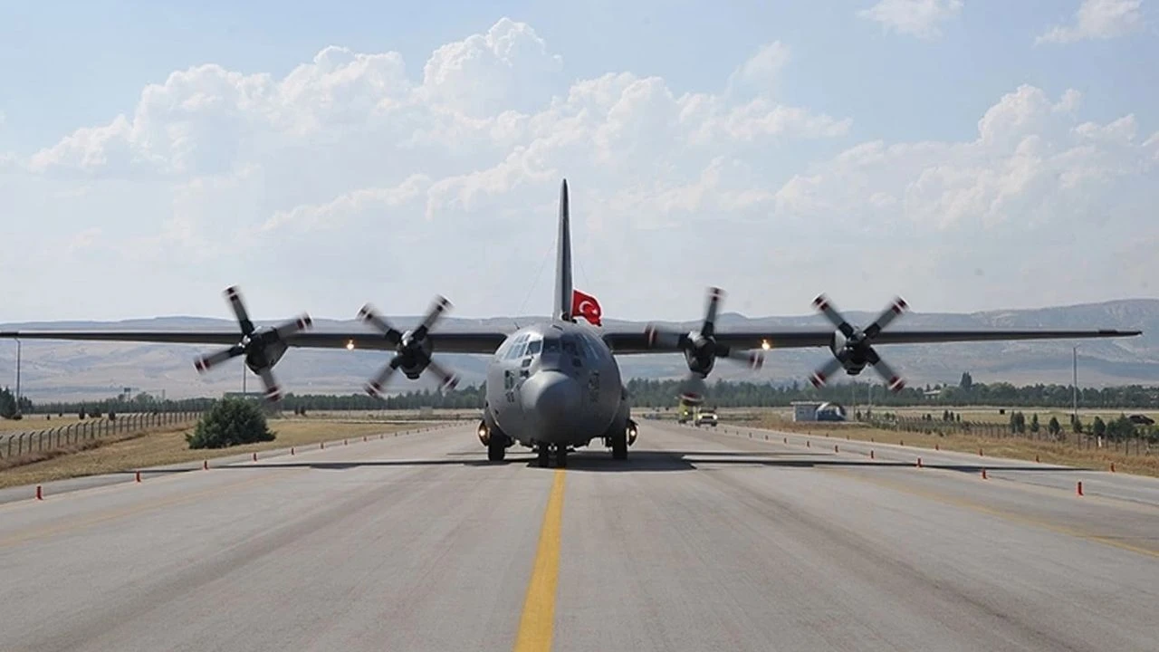 MSB’ye ait kargo uçağı Gürcistan’da düştü