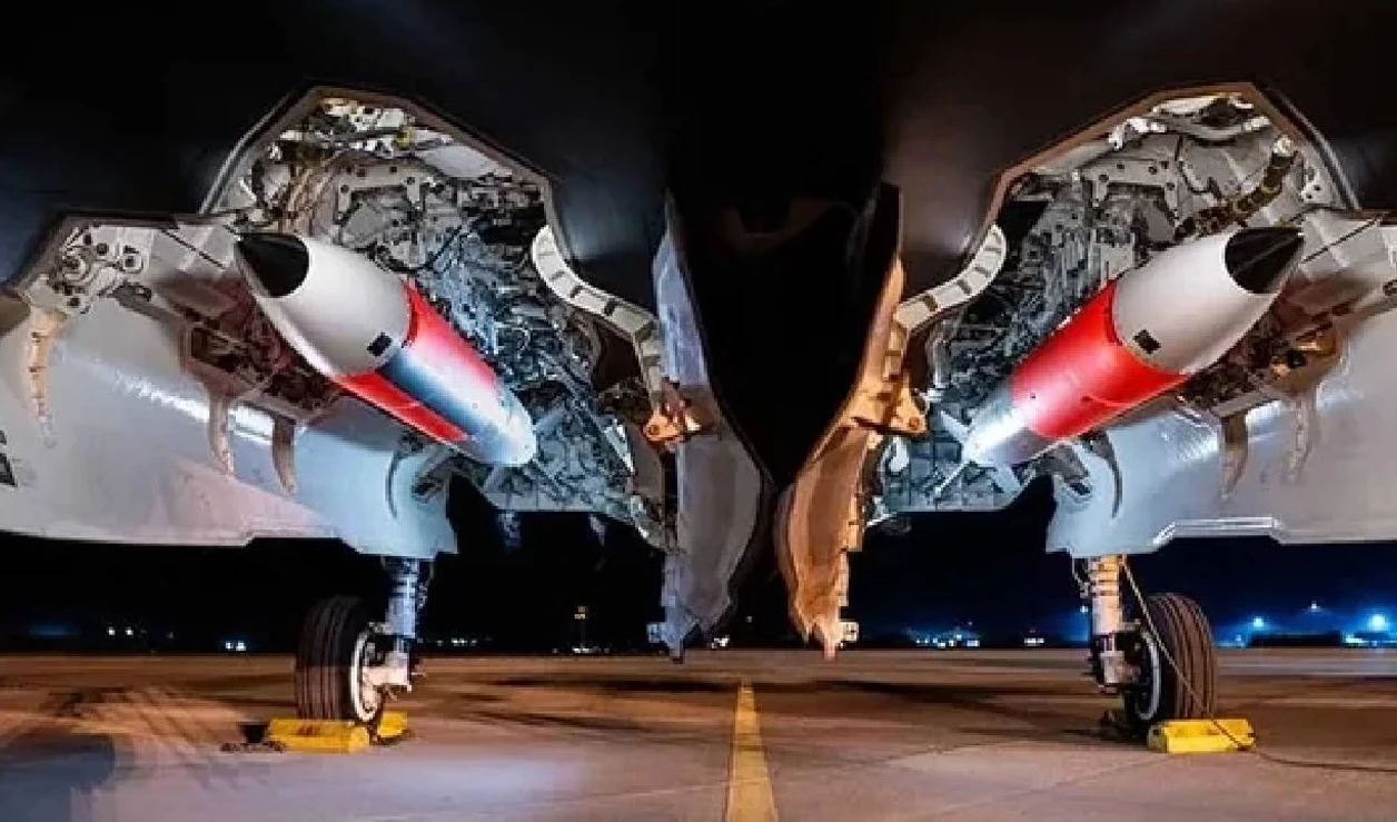 ABD, B61-12 taktik nükleer bombasını test etti!