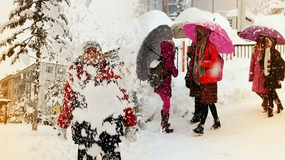 O illerde okullar tatil edildi