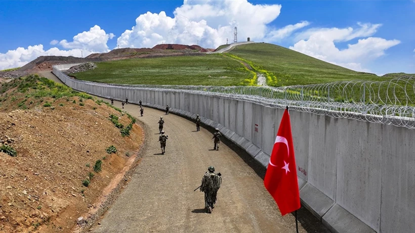 Türkiye İran sınırında güvenlik önlemlerini artırdı