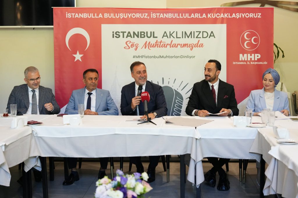 MHP Başakşehir'de Muhtarlar ile Buluştu