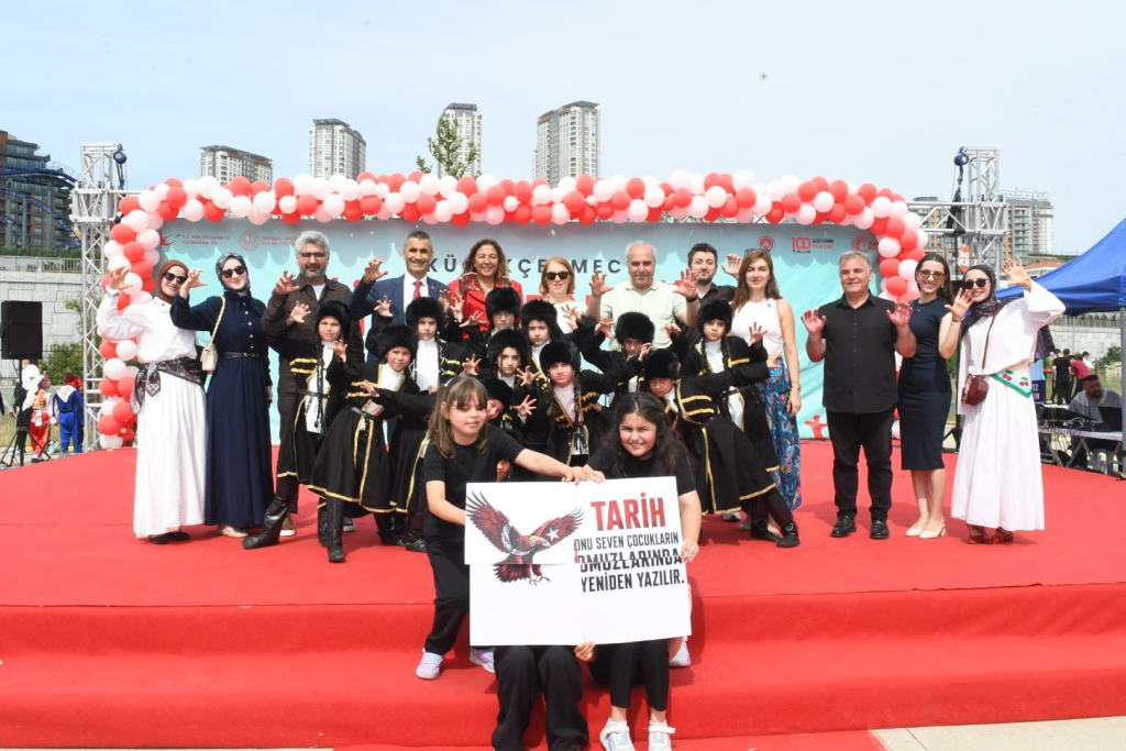 Küçükçekmece’de Eğitim Şenliği yapıldı